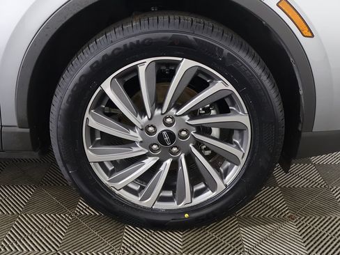 Used 2023 Lincoln Corsair Reserve w/ Equipment Group 201A FWD image 26