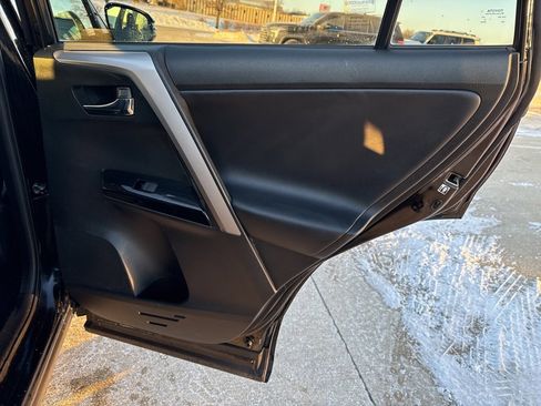 Used 2017 Toyota RAV4 Limited image 20