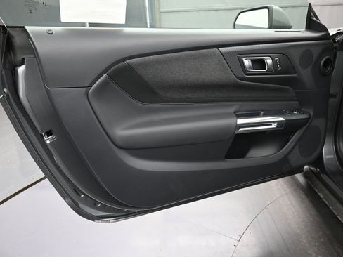 New 2026 Ford Mustang GT image 3