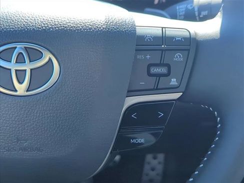 New 2026 Toyota Camry SE w/ Convenience Package FWD image 20