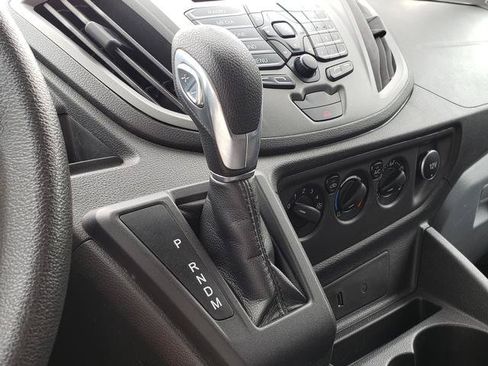 Used 2018 Ford Transit 150 XL RWD image 23