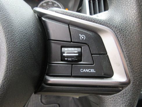 Used 2018 Subaru Crosstrek 2.0i image 26