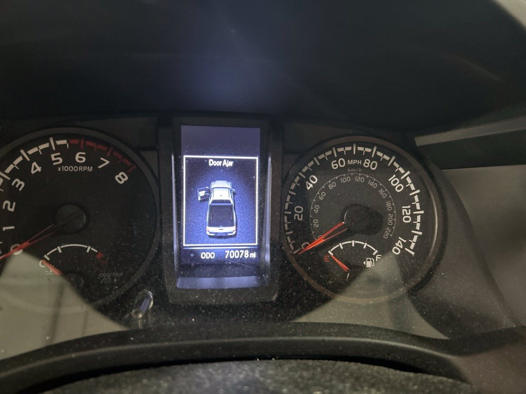Used 2020 Toyota Tacoma SR w/ SX Package AWD/4WD image 7