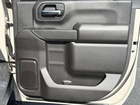 New 2026 Chevrolet Silverado 2500 Custom w/ Custom Value Package AWD/4WD image 16