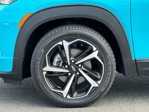 Used 2022 Chevrolet TrailBlazer RS FWD image 25