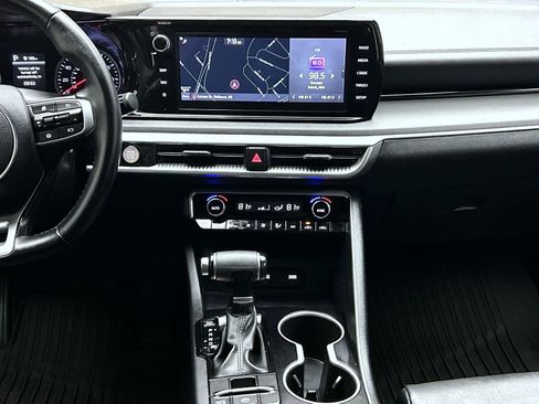 Used 2022 Kia K5 GT-Line FWD image 13