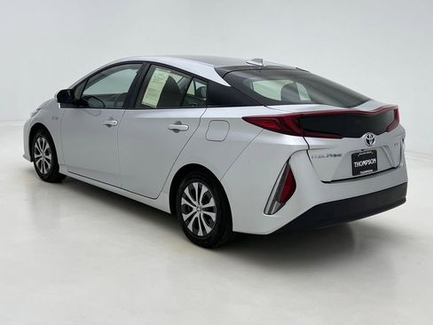Used 2021 Toyota Prius Prime XLE image 13
