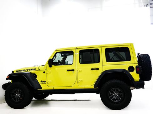 Used 2022 Jeep Wrangler Unlimited Sport AWD/4WD image 6