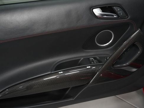 Used 2014 Audi R8 V10 image 39