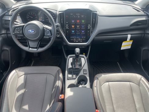 Certified 2025 Subaru Crosstrek 2.5i Limited w/ Popular Package #4A AWD/4WD image 20