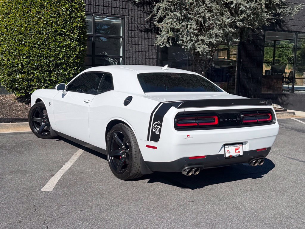 Used 2020 Dodge Challenger SRT Hellcat w/ Plus Package RWD image 19