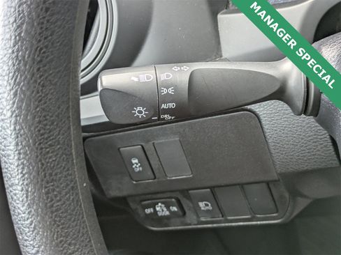 Used 2023 Toyota Tacoma TRD Sport image 27