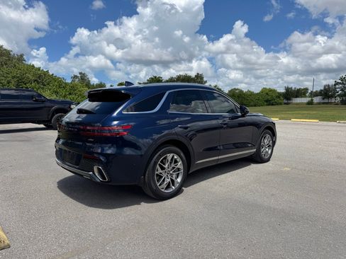 Used 2023 Genesis GV70 2.5T w/ Advanced Package AWD/4WD image 4