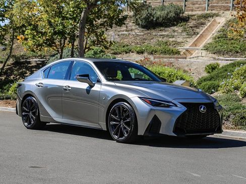 Used 2022 Lexus IS 350 F Sport image 8