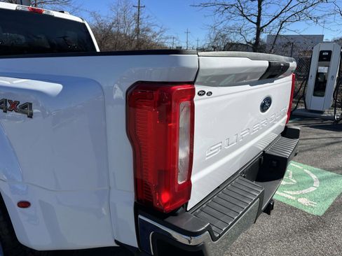 Used 2025 Ford F350 XLT image 10