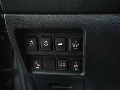 Used 2017 Nissan Pathfinder SL w/ SL Premium Package AWD/4WD image 29