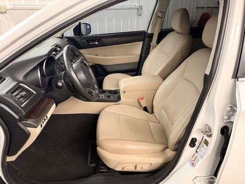 Used 2019 Subaru Outback 2.5i Limited image 5