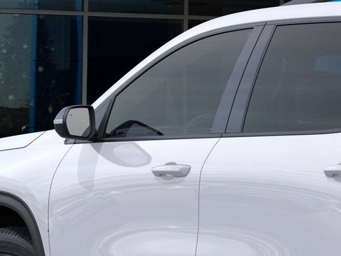 New 2026 Chevrolet Traverse LT w/ Midnight/Sport Edition FWD image 12