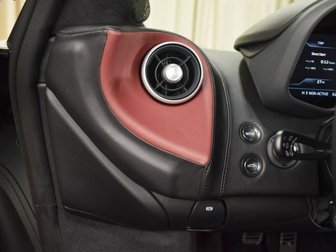 New 2026 McLaren GTS image 26