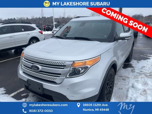 Used 2014 Ford Explorer Limited w/ Equipment Group 302A image 3