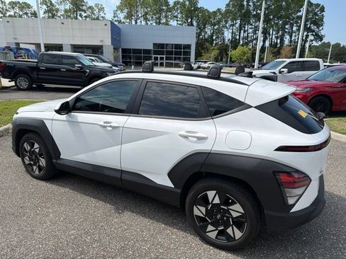 Certified 2024 Hyundai Kona SEL FWD image 8