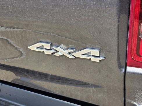 Used 2024 RAM 1500 Limited image 8