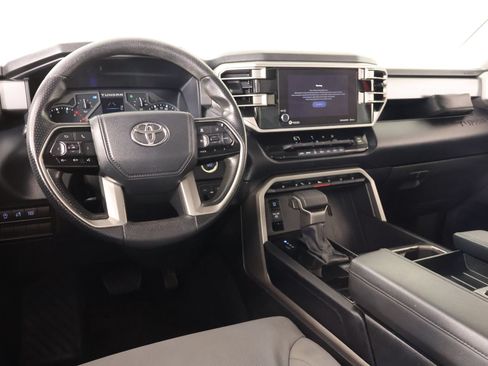 Used 2022 Toyota Tundra SR5 RWD image 2