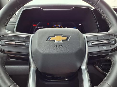 Used 2024 Chevrolet Colorado LT w/ LT Convenience Package II AWD/4WD image 14
