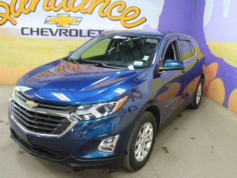 Used 2019 Chevrolet Equinox LT FWD image 4