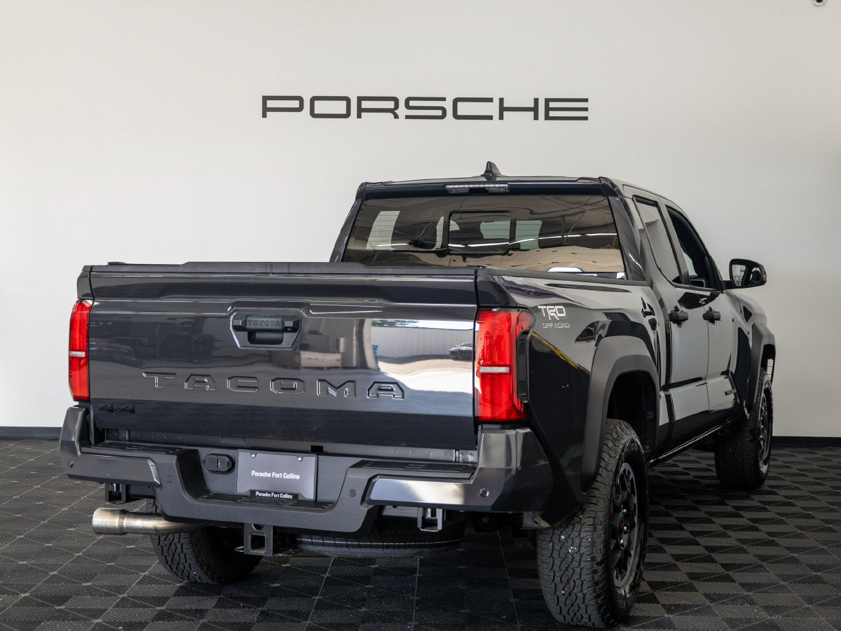 Used 2025 Toyota Tacoma TRD Off-Road w/ TRD Off Road Upgrade Package AWD/4WD image 6