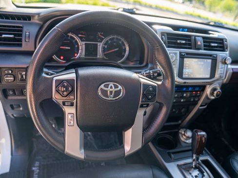 Used 2018 Toyota 4Runner Limited AWD/4WD image 11