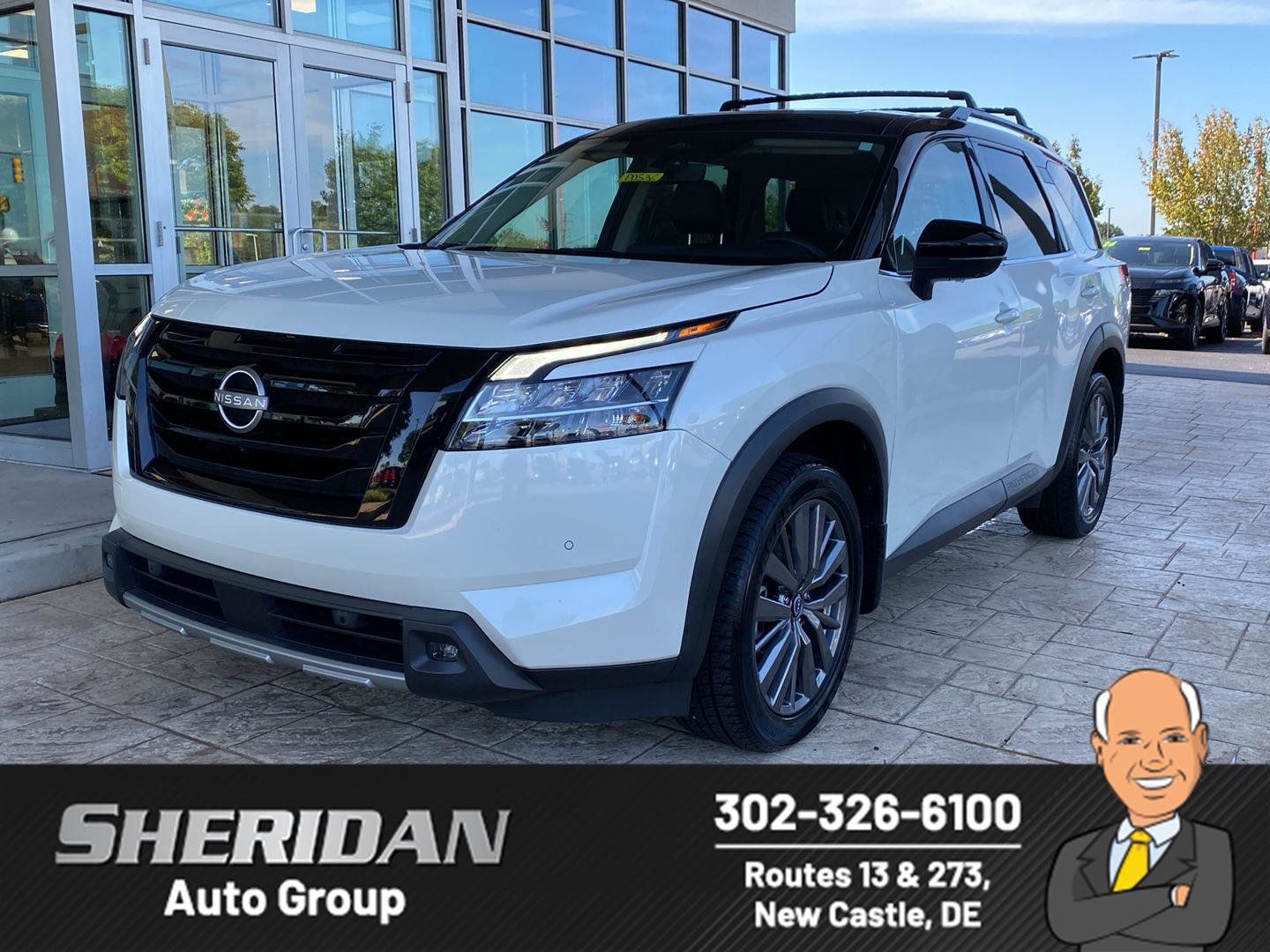 Certified 2024 Nissan Pathfinder SL w/ SL Premium Package AWD/4WD image 1