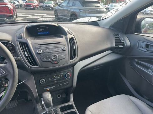 Used 2018 Ford Escape S image 11