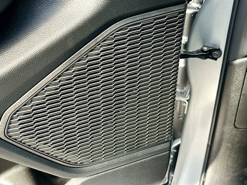 New 2025 Jeep Grand Cherokee Laredo image 24