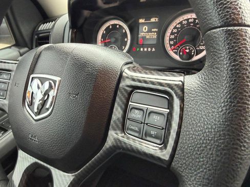 Used 2014 RAM 1500 Express image 11