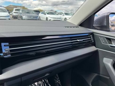 Used 2026 Volkswagen Jetta S FWD image 24