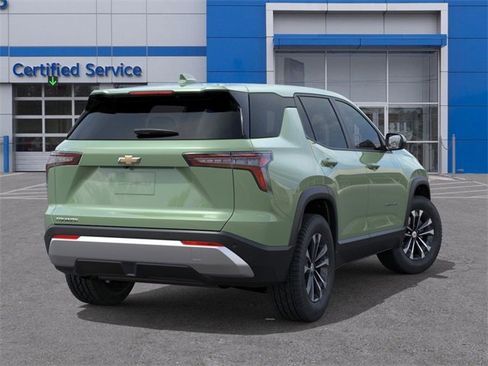 New 2026 Chevrolet Equinox LT image 4