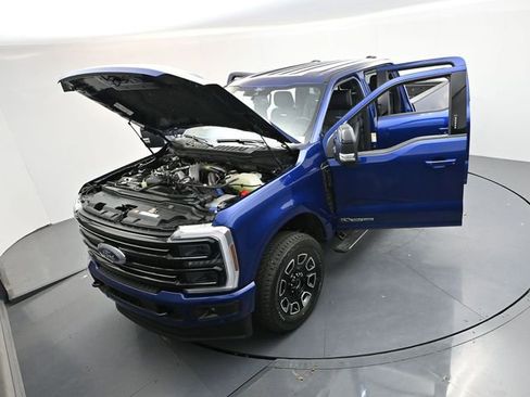 New 2026 Ford F250 4x4 Crew Cab Super Duty image 36