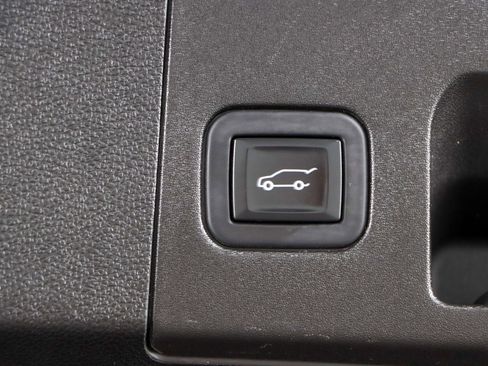 Used 2023 Cadillac XT4 Sport w/ Sun And Sound Package image 30