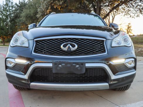 Used 2017 INFINITI QX50 2WD w/ Premium Plus Package image 2