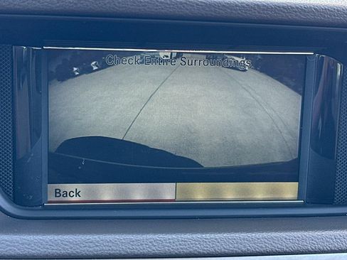 Used 2011 Mercedes-Benz E 350 BlueTEC Sedan image 24