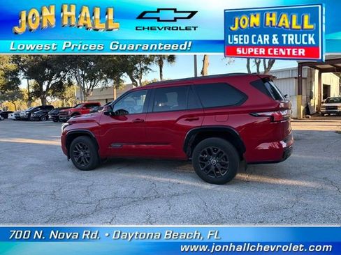 Used 2023 Toyota Sequoia Platinum image 5