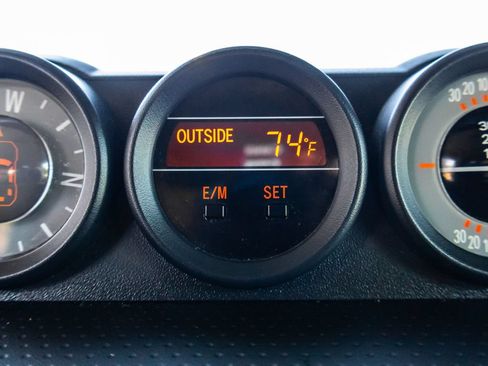 Used 2012 Toyota FJ Cruiser 4WD w/ Convenience Pkg image 46