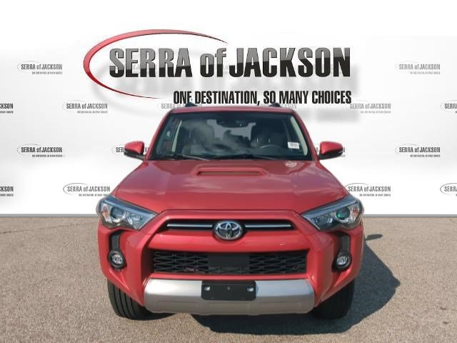 Used 2022 Toyota 4Runner TRD Off-Road Premium AWD/4WD image 3