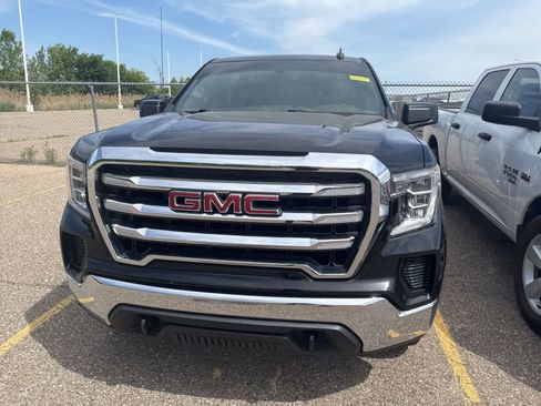 Used 2019 GMC Sierra 1500 SLE w/ SLE Value Package AWD/4WD image 24
