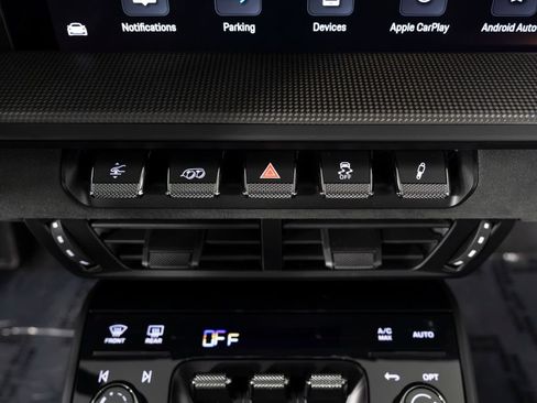 Certified 2025 Porsche 911 Carrera 4 GTS AWD/4WD image 32