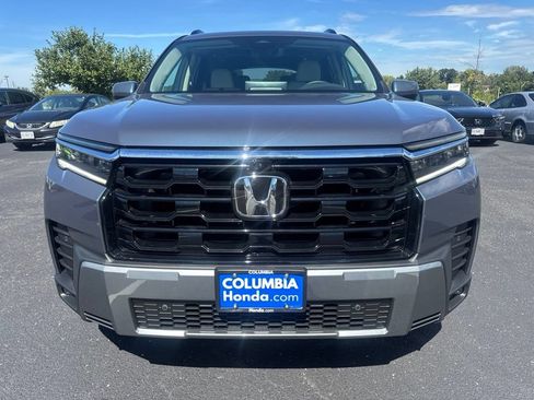 Used 2026 Honda Pilot Touring image 13