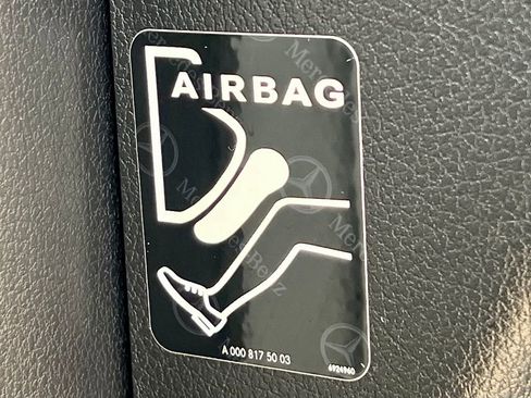 Certified 2021 Mercedes-Benz GLC 300 4MATIC image 17