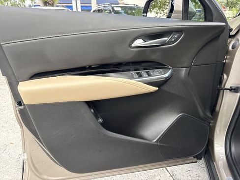 Used 2024 Cadillac XT4 Luxury FWD image 13