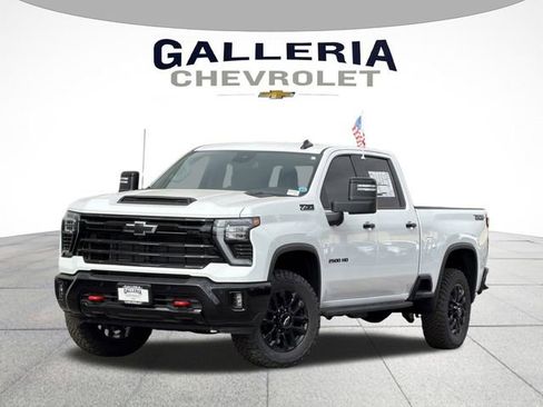 New 2026 Chevrolet Silverado 2500 LT w/ Trail Boss Package image 2